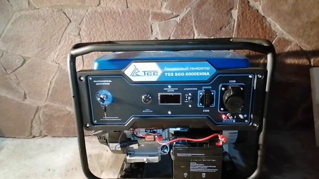 Бензиновый генератор ТСС SGG 6000EHNA, (6500 Вт), реальная эксплуатация, пуск в мороз смотреть онлайн