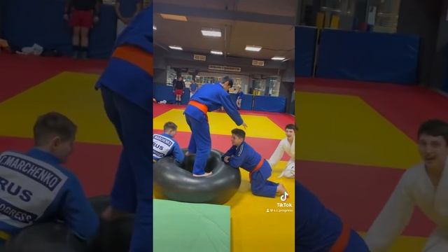 #лучшее #путилково #самбо #спорт #боремсяпутилково #красногорск #чемпион #борьба #дзюдо #чемпионат смотреть онлайн