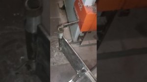 Установка пеллетной горелки. Топится можно пеллетами или дровами. Модернизированный котел.