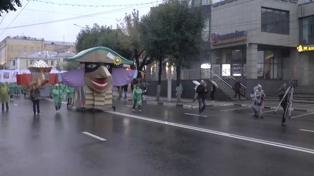 Шествие древних городов (2019). Самый странный рязанский парад смотреть онлайн