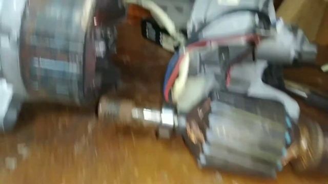 Ремонт двигателя старенькой стиралки BOCHS(SIEMENS) смотреть онлайн