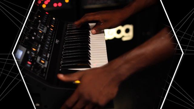 Moog's Video Channel смотреть онлайн