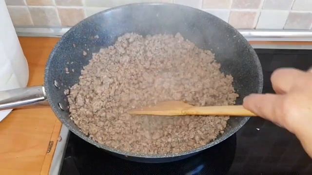 ФАРШИРОВАННЫЕ КАБАЧКИ С ЛИМОННО-ЯИЧНЫМ СОУСОМ ПО-ГРЕЧЕСКИ! смотреть онлайн