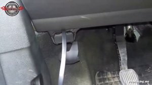How to install ProRacing® Chip Box - - OBD2 in Ford Transit Connect 1.6TDCi 95PS 2016 car