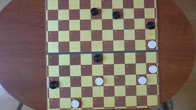 Урок 12. Удар "лестница". Международные шашки. Видеоуроки смотреть онлайн