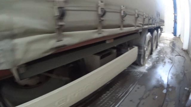 Ржавчина на нижней части двери.Колхоз ремонт двери. смотреть онлайн