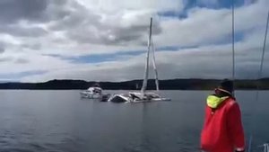 Брошенная яхта