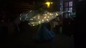 Julia Kalenyuk Танец со светодиодными крыльями