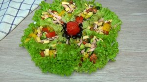 Салат Французский. Яркий, легкий и подача оригинальная.mp4