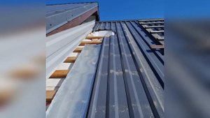 Как правильно выполнить монтаж кровельного прохода.