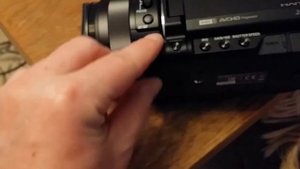 Распаковка, осмотр, первое видео. Камера Sony FDR-AX100E