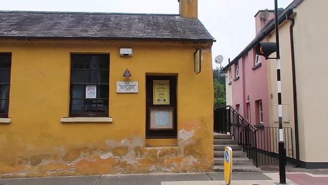 Beautiful Irish Village Walk | Avoca | County Wicklow смотреть онлайн