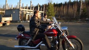 Yamaha XVS 1300 vs Honda VTX1300