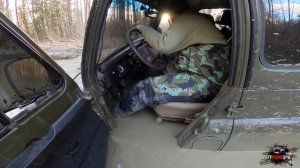 Бека с Сашей ушли на второй круг! Юлик пробует УАЗ