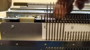 Установка двухфонтурной машины Singer SK740/Silver Reed SRJ70, 5 класс
