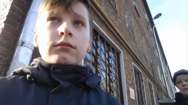 Влог:Треш Golden TV в говно упал смотреть онлайн