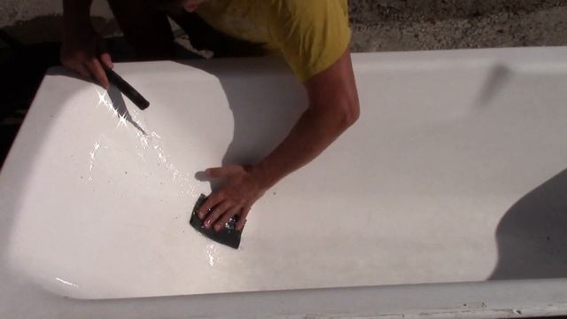ПОКУПАТЬ НОВУЮ ИЛИ ПОЛИРОВАТЬ СТАРУЮ? Полировка Эмали Чугунной Ванны. Реставрация Чугунной Ванны.