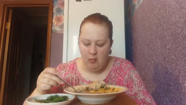 Мукбанг щи с мясом смотреть онлайн