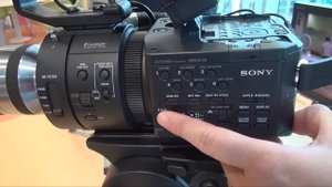 Sony NEX-FS700 Review