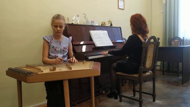 Манекина Ксения. П. Едикке,обр. С. Копаневой "Мизинчик".