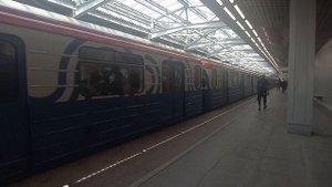 Номерные поезда на станции метро Технопарк! Отправление Номерных поездов со станции метро Технопарк