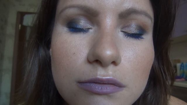 Макияж с синим акцентом смотреть онлайн