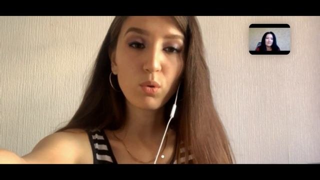 Национальность, место рождения и гражданство.