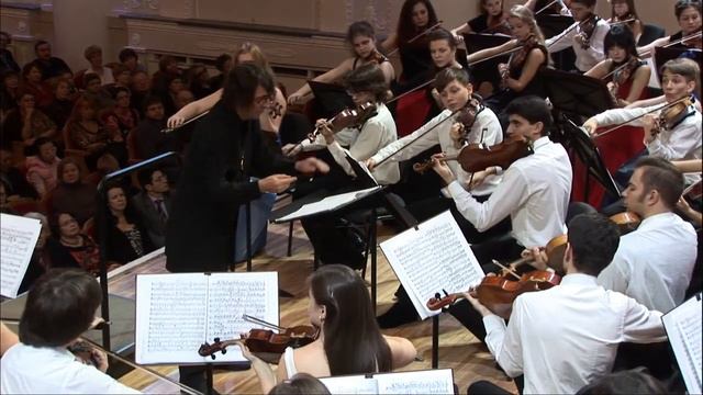 Л. ван Бетховен - Симфония №5 ч.2. Всероссийский юношеский симфонический оркестр Юрия Башмета смотреть онлайн