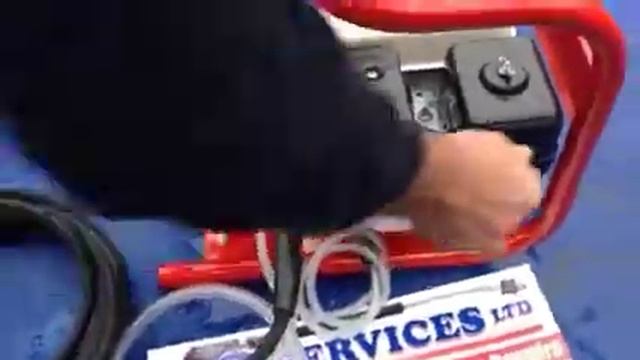 HONDA PETROL GX160 5.5HP PRESSURE QWASHER SETTING UP AND RUNNING 150 BAR @ 11LTRS смотреть онлайн