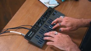 can I make a full beat with this budget synth?? (donner b1)