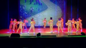 Танец из сказки "Волшебник изумрудного города"  "Волшебная дорога, вымощенная желтым кирпичом" 2021