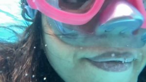 ASMR, but we’re underwater ? I HELD MY BREATH THE WHOLE TIME ? (water sounds)