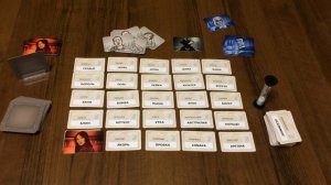 Играем в настольную игру Кодовые имена (Codenames)