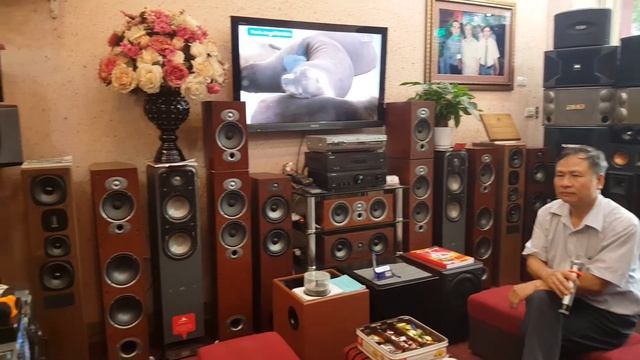 Thử micro không dây karaoke bài Xin Gọi Nhau Là Cố Nhân tại HUSO AUDIO 31H Láng Hạ смотреть онлайн