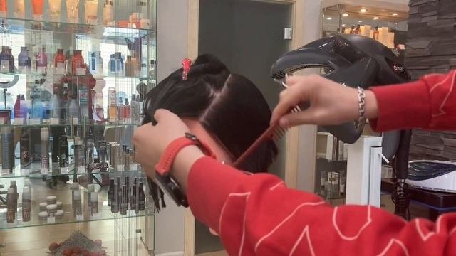 Обучение женским стрижкам