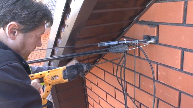 Ввод в дом по воздуху. Убираем СИП.  Заводим ВВГ.