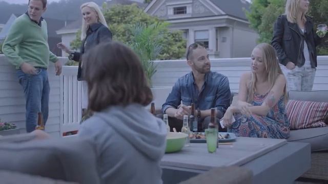 Sproutling Baby Monitor - умный браслет для младенца! смотреть онлайн