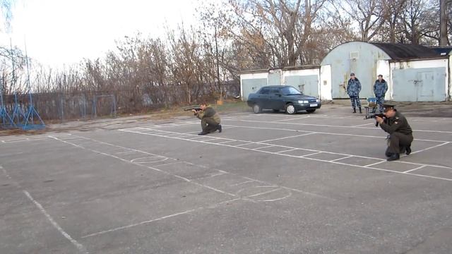 Учебные стрельбы  в Кадетской школе (01.11. 2012)