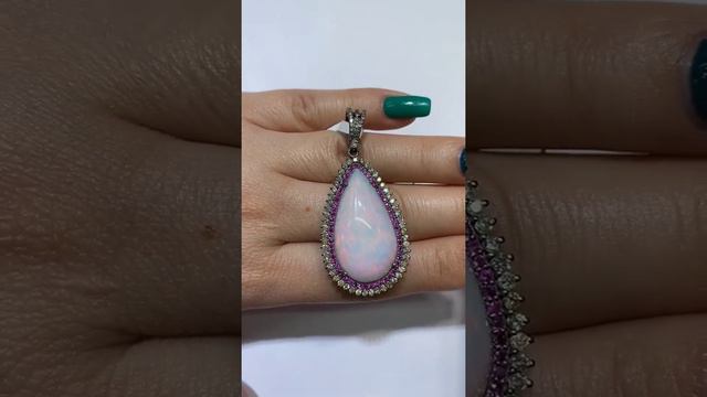 Лунный камень.кианит,опал,хромдиопсид.