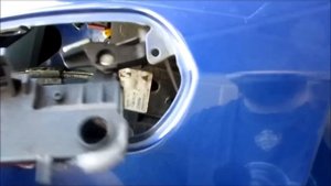fiat punto grande rear door handle fix