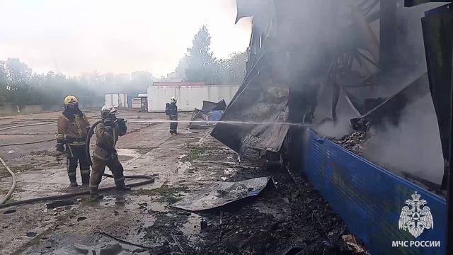Пожар в Колпинском районе