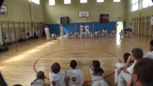 International Capoeira Raiz Festiwal 2013 - Góra Kalwaria - Pokaz смотреть онлайн