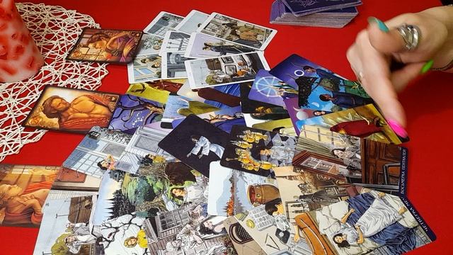 Кто же лишний в этих отношениях? Гадание на любовный треугольник жмж.