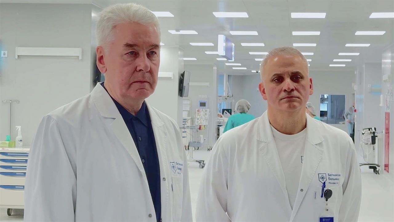 Сергей Собянин посетил в Боткинской больнице пострадавших в "Крокус Сити Холле"