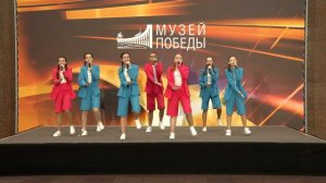 Заслуженный коллектив РФ "Соловушка" - Нас учили быть птицами. Музей Победы