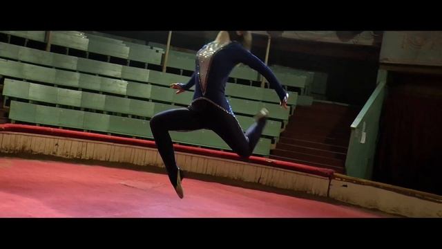 "Cold Water"  Dance Video. Воздушная гимнастка Алина Викторова. Старый цирк. Харьков смотреть онлайн