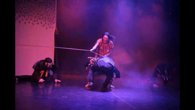 театр народов Севера "Гулун": спектакль "Ярхадана"