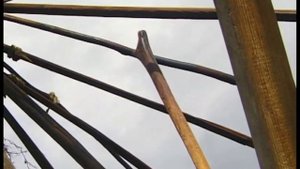 Сбор яранги на Чукотке