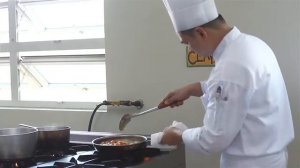 Chef Arnold Conquilla