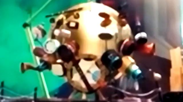 Angry birds stella rock on Clip 3 (New Band) смотреть онлайн